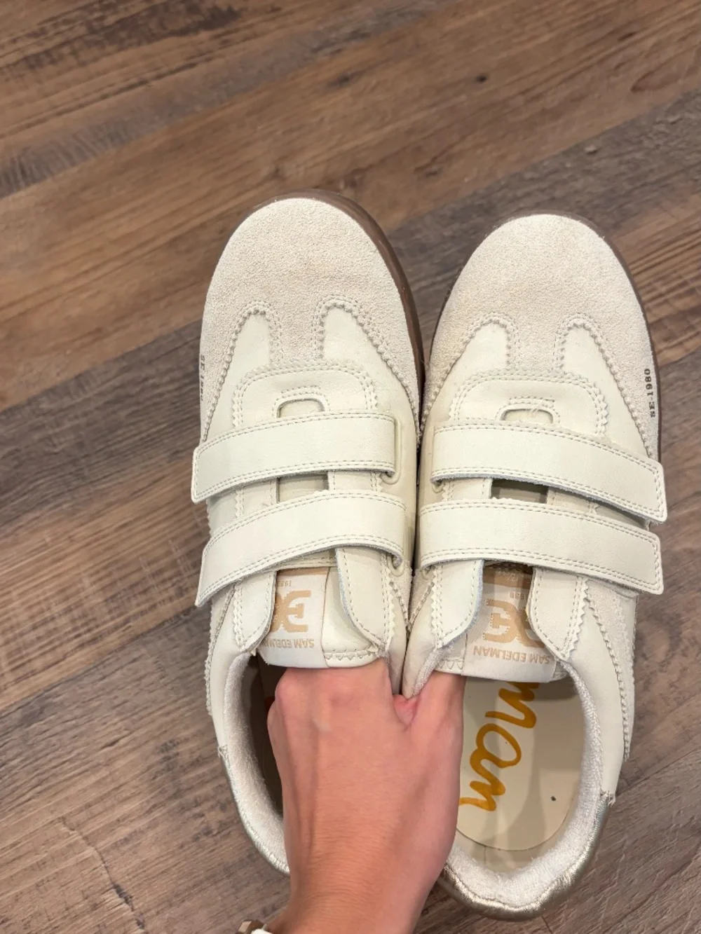 Sam Edelman Talia Sneakers - size 9